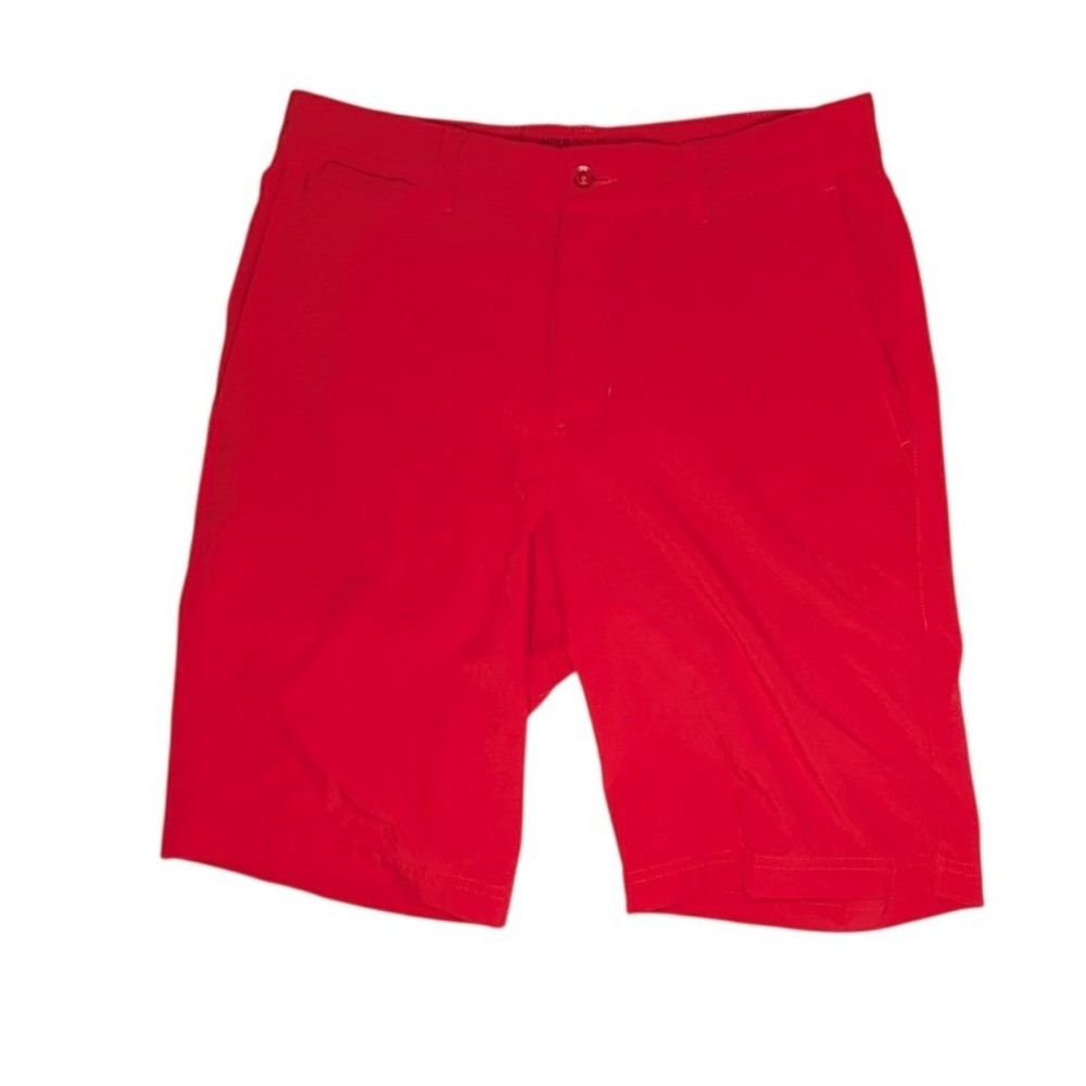 Nike Golf Dri-FIT Standard Fit Red Bermuda Shorts Womens Size 28‎ Activewear